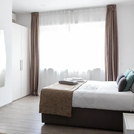 247 Luxury Trastevere Pensión 4*