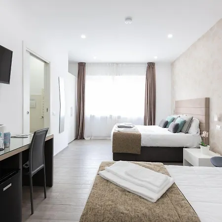 247 Luxury Trastevere Pensión